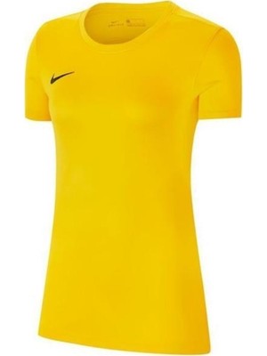 Nike Bayan T-Shirt Dri-FIT Teknolojisi ile Sarı Renkli Dayanıklı ve Rahat Kesim