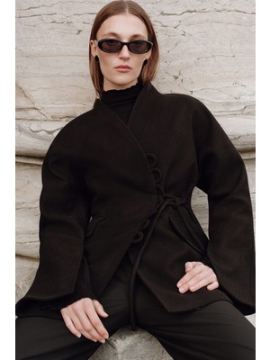 Manuka Aroa Bağlamalı Kaşe Ceket Siyah