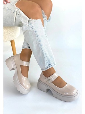 Butik Siyat Bej Rugan Dolgu Topuk Oxford Ayakkabı