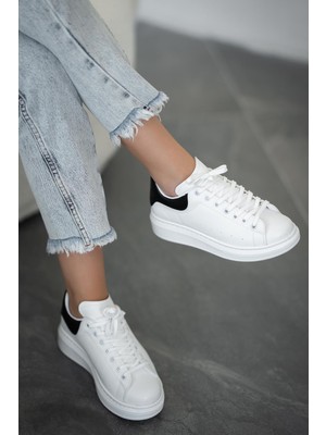 Rümeysa Queen Bağcıklı Kadın Deri Spor Ayakkabı Beyaz Siyah