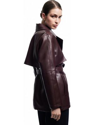 Koton Astarlı Kemerli Rüzgar Kapak Detaylı Cepli Uzun Kollu Kruvaze Suni Deri Trençkot