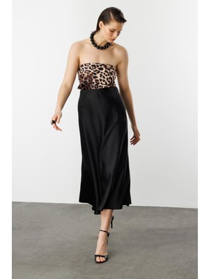 Accort Uzun Saten Etek-Siyah