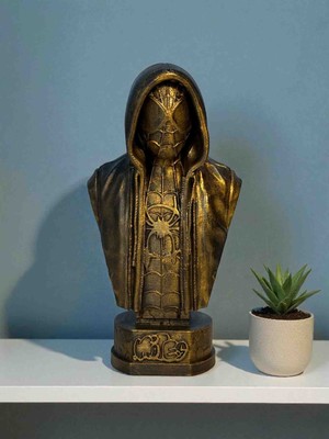 Sfenks. Altın Dokulu Maskeli Kahraman Büstü – Dekoratif Koleksiyon Figürü Biblo