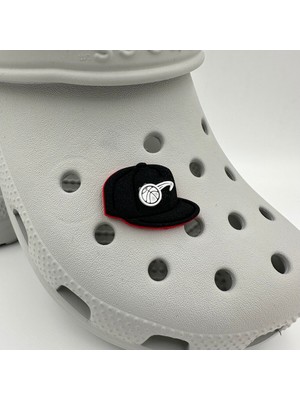 Balp Charm Terlik Süsü ve Aksesuarı , Çanta Süsü – JIBBITZ3D Kabartma Şapka Kep Görsel Figür Aksesuar