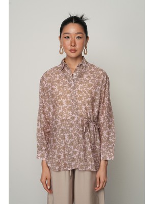 Orfeonegro Kadın Yandan Bağlama Detaylı Kahve-Pembe Çiçekli Gömlek