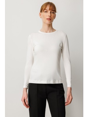 On Kadın Metal Aksesuarlı Sıfır Yaka Basic Bluz 61303 Ekru
