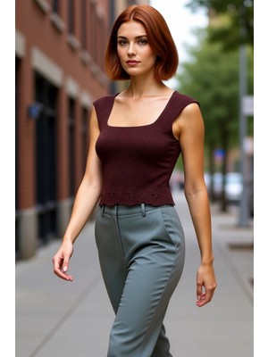 PayBuy Kare Yaka Kolsuz Triko Üst Etek Ucu Detaylı Kadın Şık ve Rahat Günlük Giyim Kaliteli