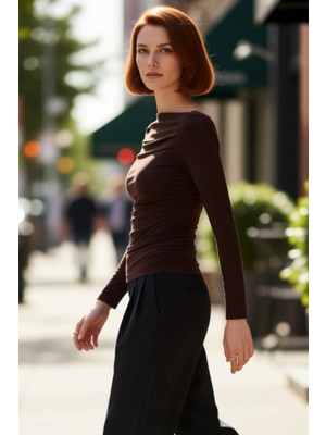 PayBuy Kadın Bordo Kayık Yaka Drapeli Fitted Esnek Örme Uzun Kollu Bluz Smart Casual Günlük ve Gece