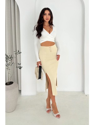 Düğme Detaylı Maxi Boy Triko Etek Krem