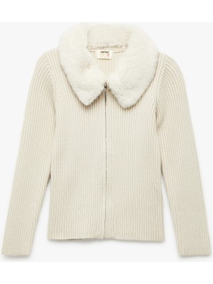 Koton Uzun Kollu Peluş Yaka Viskon Karışımlı Fermuarlı Triko Hırka