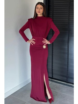 Gülseli Kadın Omuz Vatkalı Büzgülü Aksesuarlı Elbise P-00018999