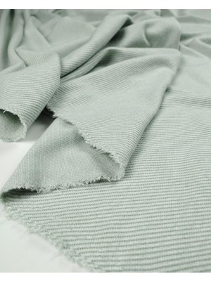 Kumaş Parça Mint Yeşili Renkte Örme (En 140 cm x Boy 160 Cm)