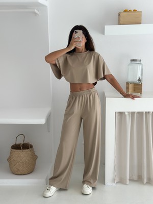 Yazlık Yumuşacık Dokulu Alt Üst Takım / Üst Yarasa Tshirt- Alt Baggy Uzun Pantolon