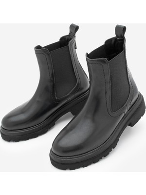 Marjin Kadın Lastikli Fermuar Aksesuarlı Tırtıklı Kalın Taban Günlük Bot Rupit Siyah