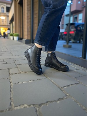 Mammamia D25KB-1935 Siyah Hakiki Deri Tam Ortopedik Günlük Kadın Bot