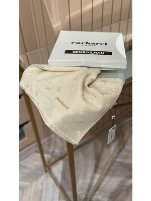 B.cacharel Logolu Ipek Koton Jakar Etol Şal Krem