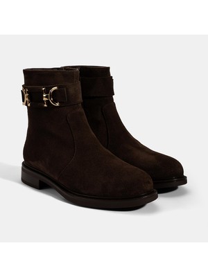 Desa Kadın Kahve Metal Aksesuarlı Süet Bot