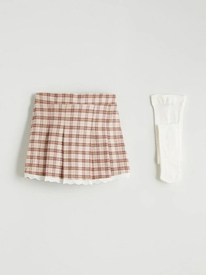 LC Waikiki Beli Lastikli Ekose Kız Çocuk Şort Etek ve Külotlu Çorap  (W5)