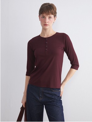 LC Waikiki Yeni Sezon Bisiklet Yaka Kadın TIŞÖRT_8684688548522