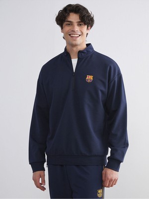 LC Waikiki Dik Yaka Barcelona Baskılı Erkek SWEATSHIRT_8684689721481