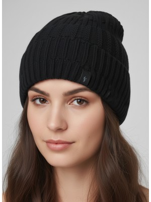Balkonda Klasik Bere Polar Astarlı Soğuktan Koruyucu Soft Dokuma Unisex Siyah