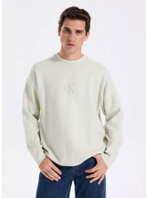 Calvin Klein Jeans Bisiklet Yaka Relaxed Düz Açık Yeşil Erkek Kazak LV04RD300GQCM Ls Embossed Logo Crew