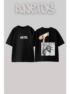 Anetos Kaykay Tutan Heykel Tasarım Sırt Baskılı Pamuk Siyah Oversize T-Shirt