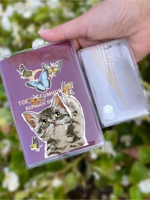 Nurdic Kedi Oyunu Desenli Universal Şeffaf Pasaport Kılıfı Model Tüm Ülke Pasaportlarına Uygun