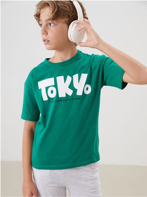 LC Waikiki Yeni Sezon Bisiklet Yaka Tokyo Baskılı Erkek Çocuk TIŞÖRT_8684686335216