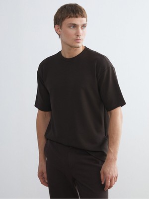 LC Waikiki Yeni Sezon Bisiklet Yaka Erkek TIŞÖRT_8684689837328