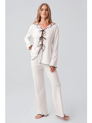 Artış Collection Uzun Kollu Kurdele Bağlamalı Fiyonklu Viskoz Pijama Takım 18211