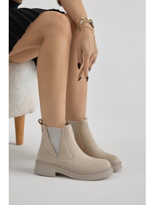 Tonny Black Kadın Bej Süet Kalın Termo Taban Yanı V Lastikli Bot