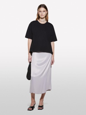 Sisley %100 Pamuk Arkası Bağcıklı Bisiklet Yaka Regular Fit T-Shirt Kadın Siyah T-Shirt - 325P3F1QL107K