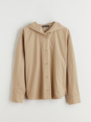 LC Waikiki Cey Yeni Sezon Kapüşonlu Oversize Kadın GÖMLEK_8684690641099