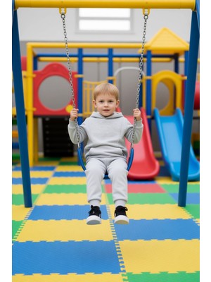 FRM Erkek Çocuk Kapüşonlu Sweatshirt ve Eşofman Altı Takımı Kış Ayları Için Sıcak ve Rahat Seçenek