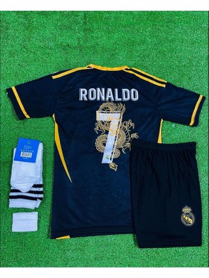 R.e.a.l M.a.d.r.i.d 2024/25 Yeni Sezon Cristiano Ronaldo Konsept Çocuk Forması 4'lü Set (Black-Gold)