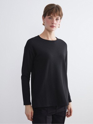 LC Waikiki Yeni Sezon Bisiklet Yaka Oversize Kadın TIŞÖRT_8684689633180