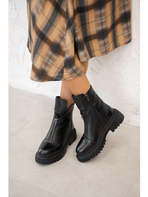 Akbir Barbara Önden Fermuarlı Kadın Hakiki Deri Bot Ksiyah