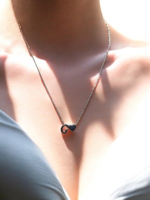 Atolyezone G Harfi 316L Paslanmaz Çelik Zincir Gümüş Kaplama Kolye Hediye Kalp Sevgili Eş