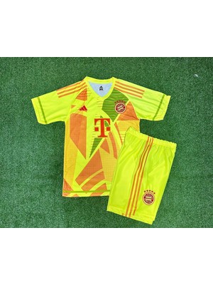 Special Arena Bayern Münih Manuel Neuer Çocuk Kaleci Forması (Sarı)