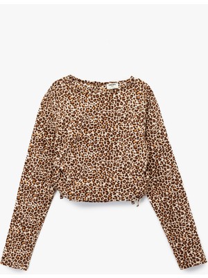 Koton Leopar Desenli Uzun Kollu Bisiklet Yaka Crop Bluz