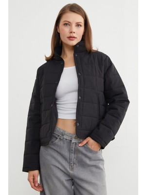 FullaModa Kare Kapitone Desen Dik Yaka Mont