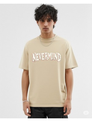 NEVERMIND Unisex Oversize Tişört – Ön Yazı ve Arka Şehir Manzaralı Kırık Cam Baskı
