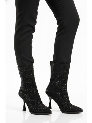 Ayakmod Siyah Taş Işlemeli Ince Topuklu Içi Kürklü Kadın Çizme 671131 Z
