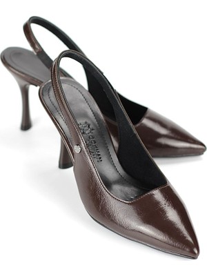 Gökhan Talay Lavender Esnek Yumuşak Kaymaz Taban (8 Cm) Kahverengi Rugan  Açık Lastikli Kadın Topuklu Ayakkabı