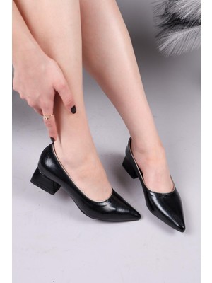 Birikon Aspen Margelli Alçak Topuklu Ayakkabı Siyah