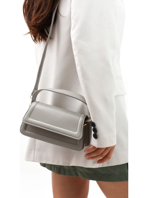 Nbi Bags Moi Siyah Kadın Şık Tasarım Çıtçıtlı Ayarlanabilir Askılı El, Kol ve Omuz Çantası U:10 E:21 G:7 cm