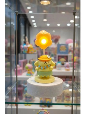 Miniso Sanrio Lisanslı Yaz Plajı Serisi Dekoratif Mini Masa Lambası - 12CM (Pompompurin)