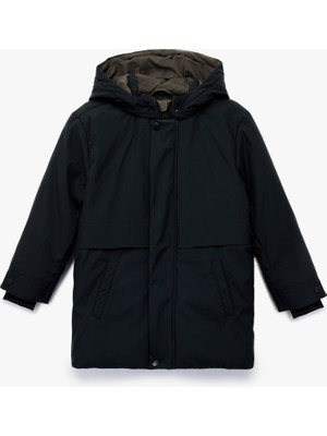 Koton Uzun Kollu Çıtçıt Detaylı Cepli Slim Fit Kapşonlu Mont