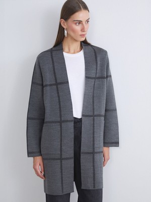 LC Waikiki Şal Yaka Ekose Kadın Triko HIRKA_8684685373752